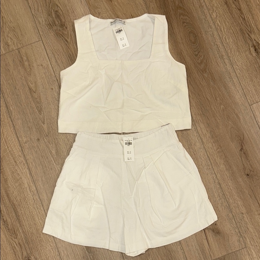 Abercrombie White Linen Sleeveless Top and Shorts Set